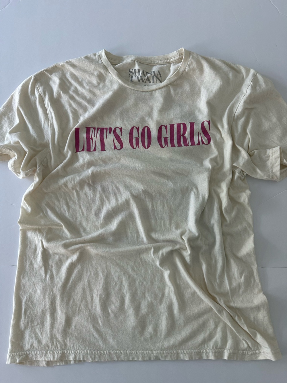 Shania Twain Women’s Band Tour T Shirt Let’s Go Girls Tour 100% Cotton Size L
